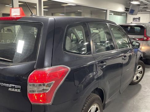 Used 2014 Subaru Forester 2.5i image 5