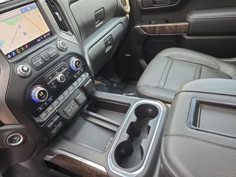 Used 2019 GMC Sierra 1500 Denali w/ Denali Ultimate Package image 24