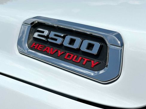 Used 2024 RAM 2500 Big Horn AWD/4WD image 15