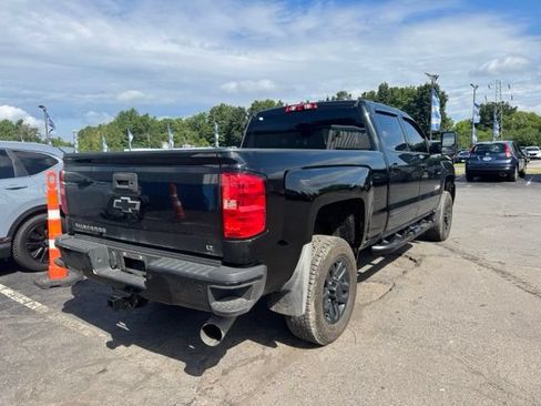 Used 2018 Chevrolet Silverado 2500 LT w/ Midnight Edition AWD/4WD image 2