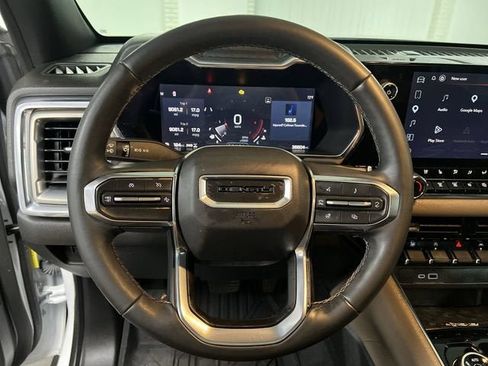 Certified 2023 GMC Canyon Denali AWD/4WD image 11