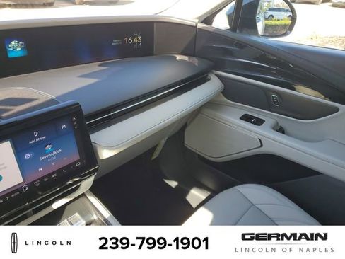 New 2026 Lincoln Nautilus Premier w/ Jet Appearance Package image 33