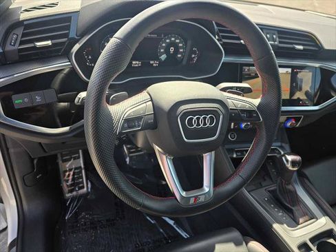 Used 2025 Audi Q3 2.0T Premium Plus w/ Premium Plus Package AWD/4WD image 26