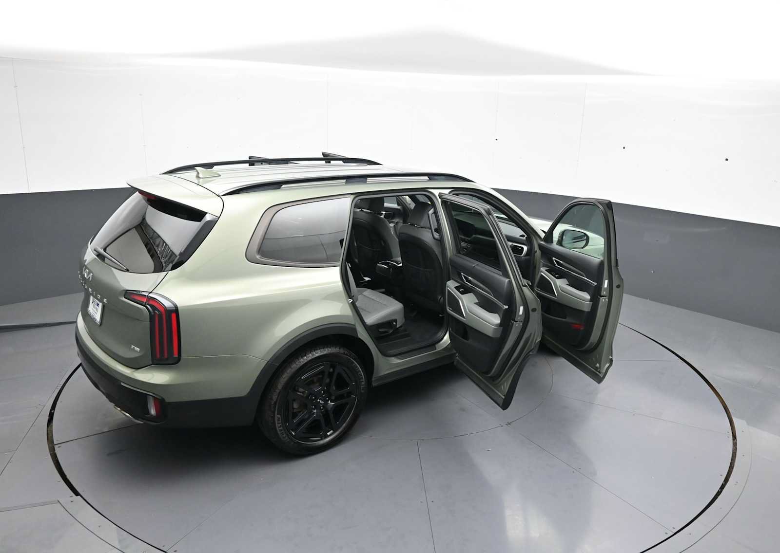 Used 2024 Kia Telluride EX X-Line AWD/4WD image 47