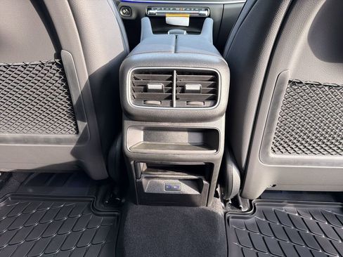New 2026 Mercedes-Benz GLE 450 4MATIC image 21