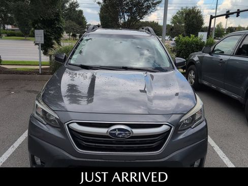 Used 2021 Subaru Outback Premium AWD/4WD image 3