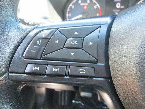 Used 2023 Nissan Altima 2.5 S FWD image 17
