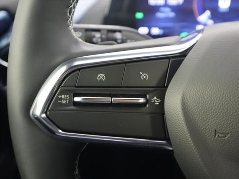 New 2024 Chevrolet Equinox EV LT image 10