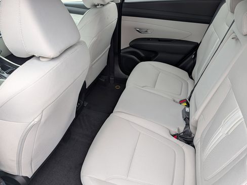 New 2026 Hyundai Tucson SEL image 8