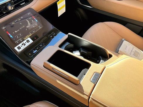 New 2026 INFINITI QX80 Luxe image 33