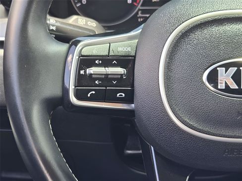 Used 2021 Kia Sorento S FWD image 26