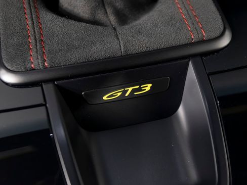 Used 2022 Porsche 911 GT3 RWD image 31