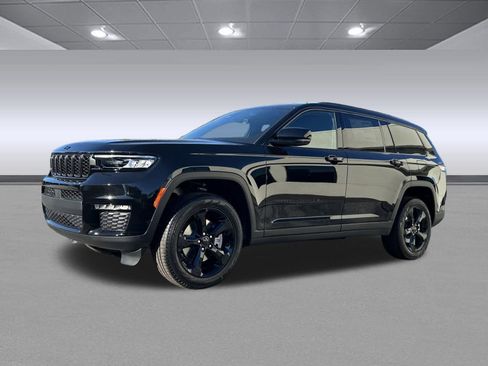 New 2025 Jeep Grand Cherokee L Limited w/ Black Appearance Package RWD image 3