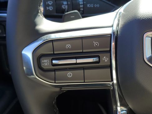 New 2025 GMC Yukon XL Denali w/ Sun & Power Step Package image 14