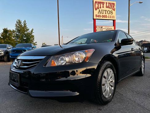 Used 2012 Honda Accord LX image 9