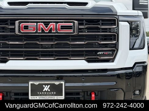 New 2026 GMC Sierra 2500 AT4X AWD/4WD image 8