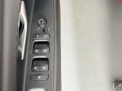 Used 2023 Hyundai Elantra SEL w/ Convenience Package FWD image 18