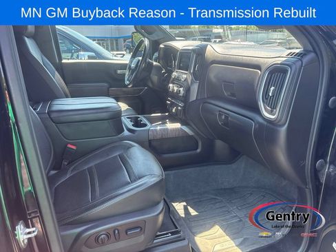 Used 2023 GMC Sierra 2500 Denali w/ Denali Ultimate Package AWD/4WD image 8