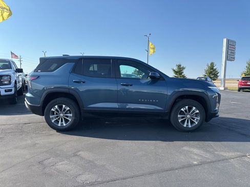 New 2026 Chevrolet Equinox LT w/ LPO, Floor Liner Package image 4