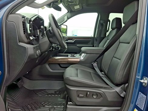 New 2026 Chevrolet Silverado 2500 LT AWD/4WD image 9