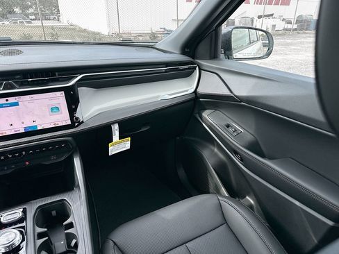 New 2026 Jeep Cherokee Limited AWD/4WD image 31