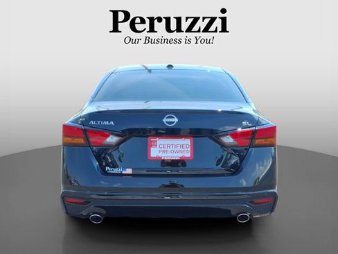 Certified 2025 Nissan Altima 2.5 SL FWD image 4
