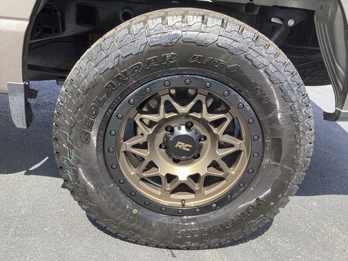 Used 2023 Ford F150 XLT image 22