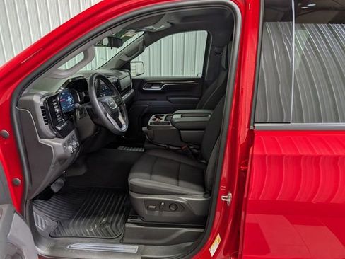 Used 2023 GMC Sierra 1500 Elevation image 14