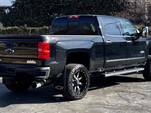Used 2018 Chevrolet Silverado 3500 High Country image 5