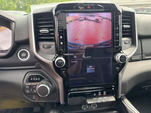 New 2026 RAM 1500 Big Horn AWD/4WD image 13