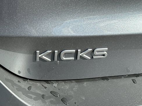 New 2026 Nissan Kicks S image 21