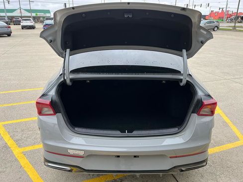 Used 2023 Kia K5 GT-Line image 11