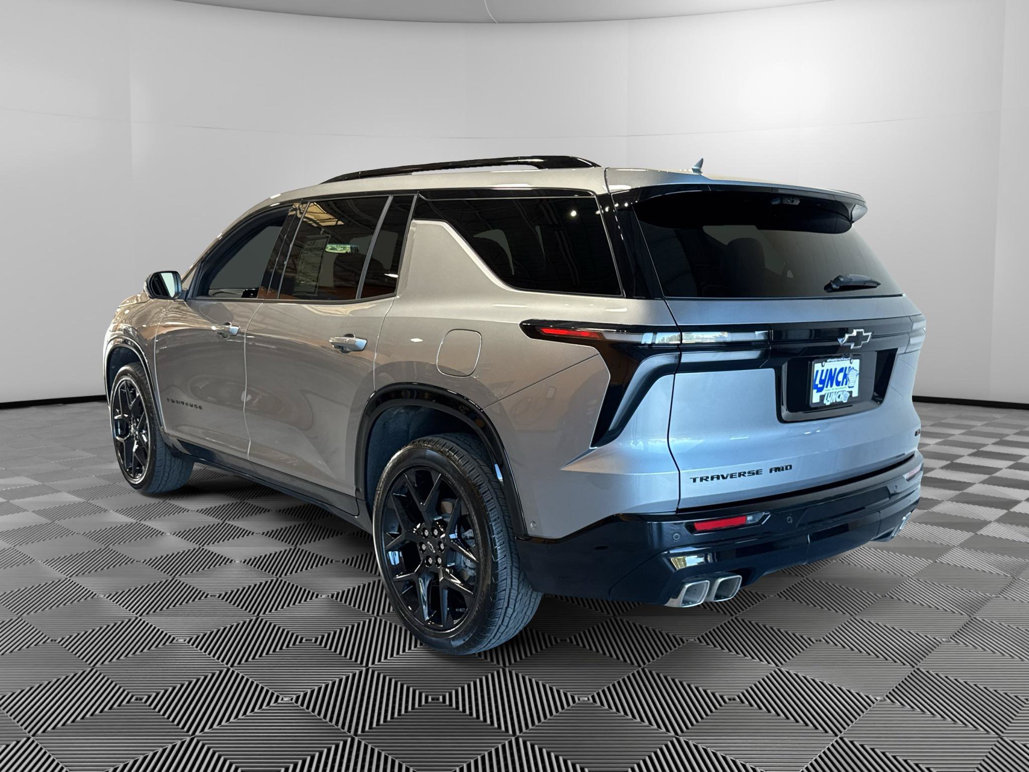 Used 2026 Chevrolet Traverse RS AWD/4WD image 4