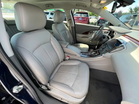 Used 2011 Buick LaCrosse CXL FWD image 27