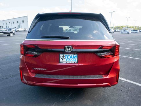 New 2026 Honda Odyssey EX-L image 5