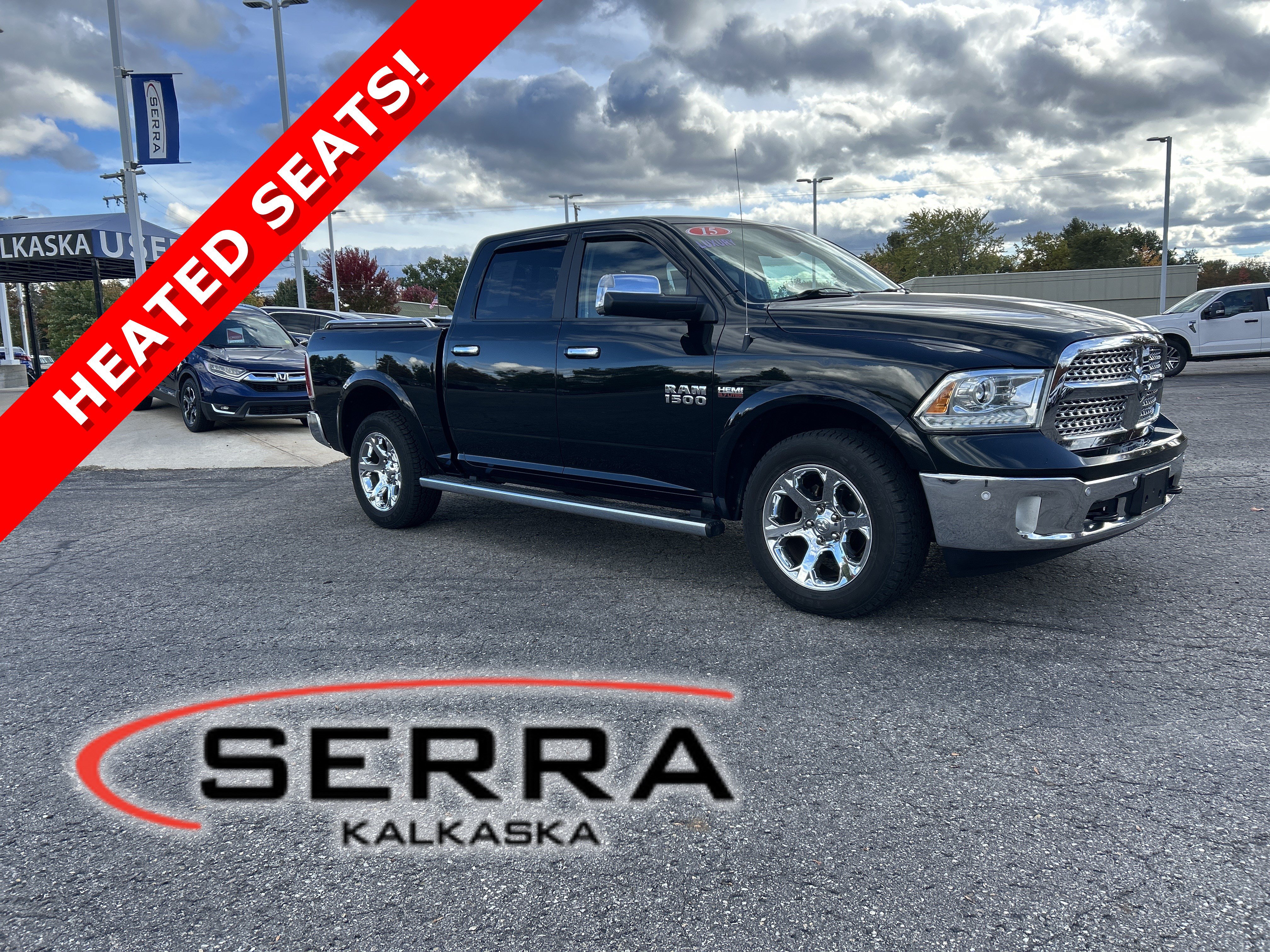 Used 2015 RAM 1500 Laramie w/ Convenience Group AWD/4WD image 1