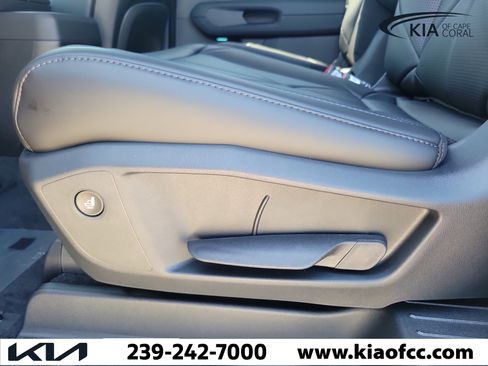 New 2027 Kia Telluride SX w/ Towing Package FWD image 11