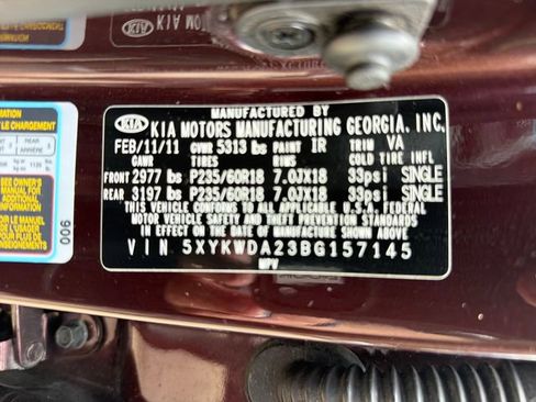 Used 2011 Kia Sorento SX AWD/4WD image 32