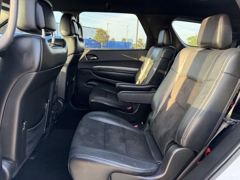 Used 2020 Dodge Durango R/T w/ Blacktop Package RWD image 30