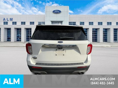 Used 2022 Ford Explorer King Ranch RWD image 8