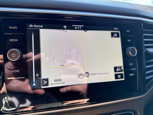 Used 2023 Volkswagen Atlas Cross Sport SEL image 19