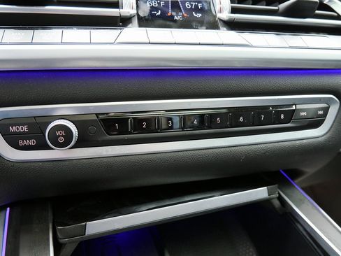 Used 2022 BMW X7 xDrive40i w/ Cold Weather Package image 30