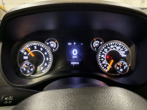 Used 2020 RAM 1500 Big Horn AWD/4WD image 12