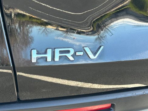 Used 2024 Honda HR-V LX image 13