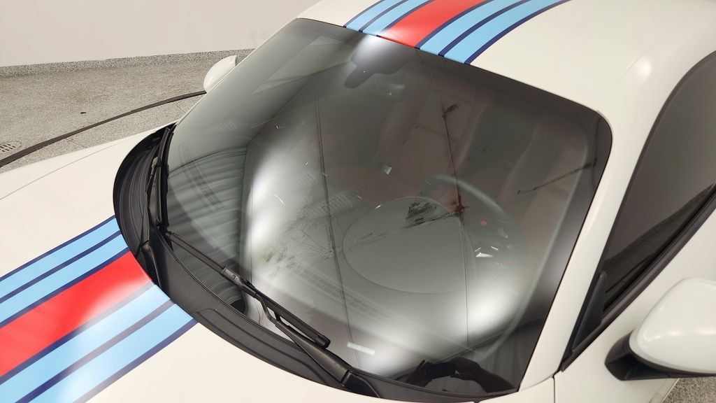 Used 2018 Porsche 718 Cayman GTS RWD image 18