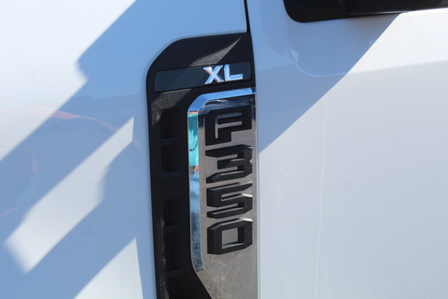 Used 2024 Ford F350 XL w/ FX4 Off-Road Package AWD/4WD image 10