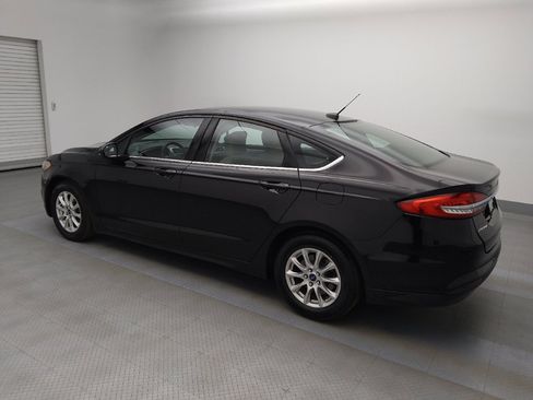 Used 2018 Ford Fusion S image 3