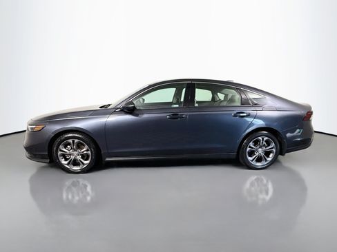 Used 2023 Honda Accord EX image 6