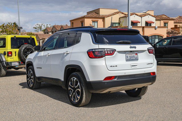 Used 2024 Jeep Compass Limited AWD/4WD image 6