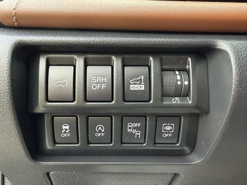 Used 2019 Subaru Forester Touring image 26